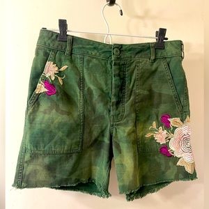 Free People Camo Embroidered Shorts Sz. 2 #19